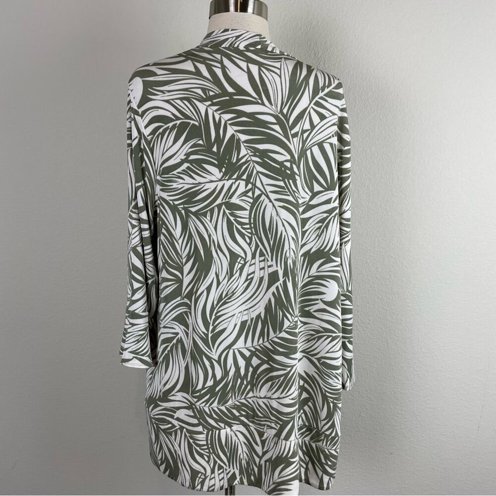 Chico's Travelers Green Off White Leaf Print Sliny Knit Kimono 2 - Picture 6 of 8